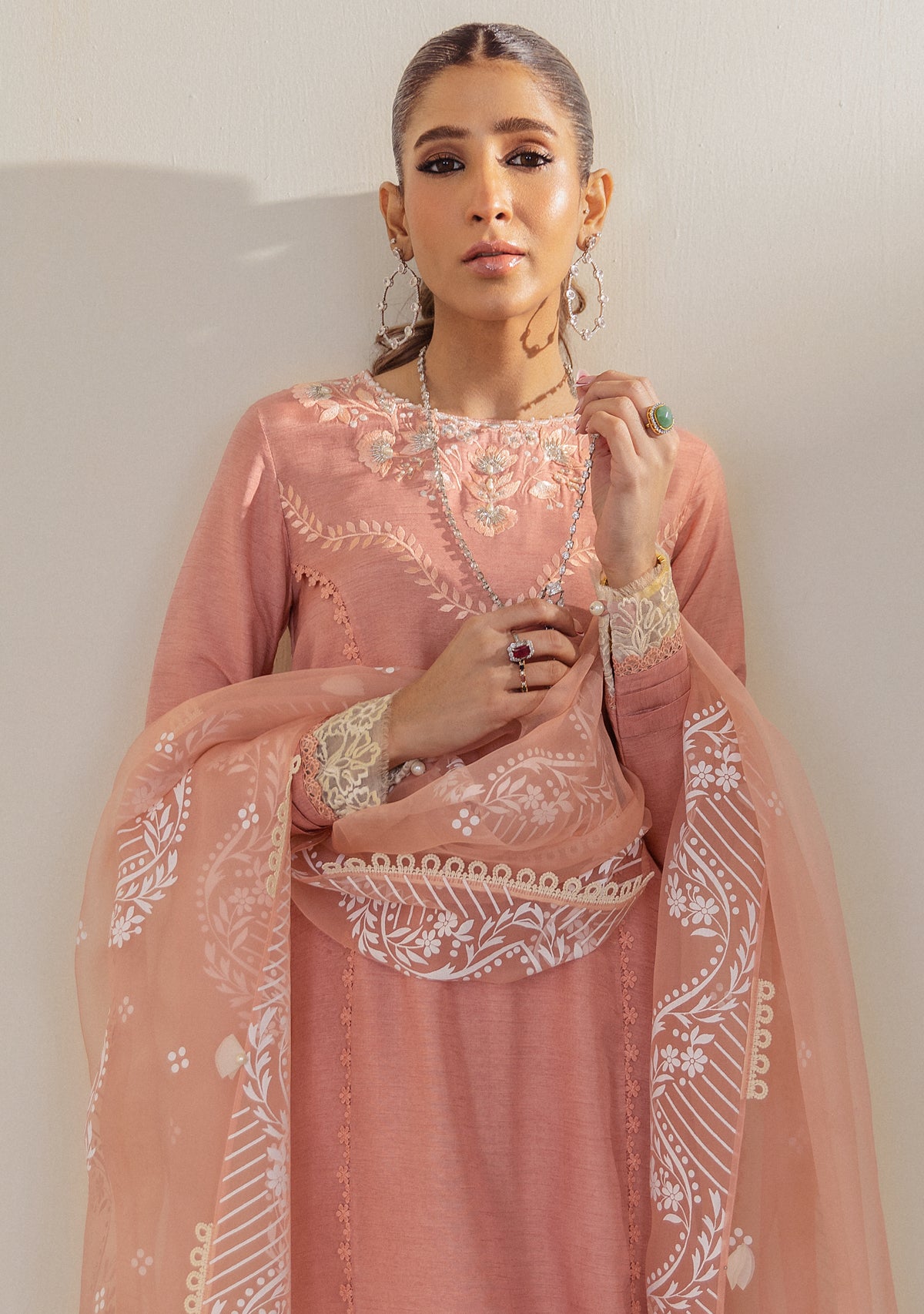 Arya Pink