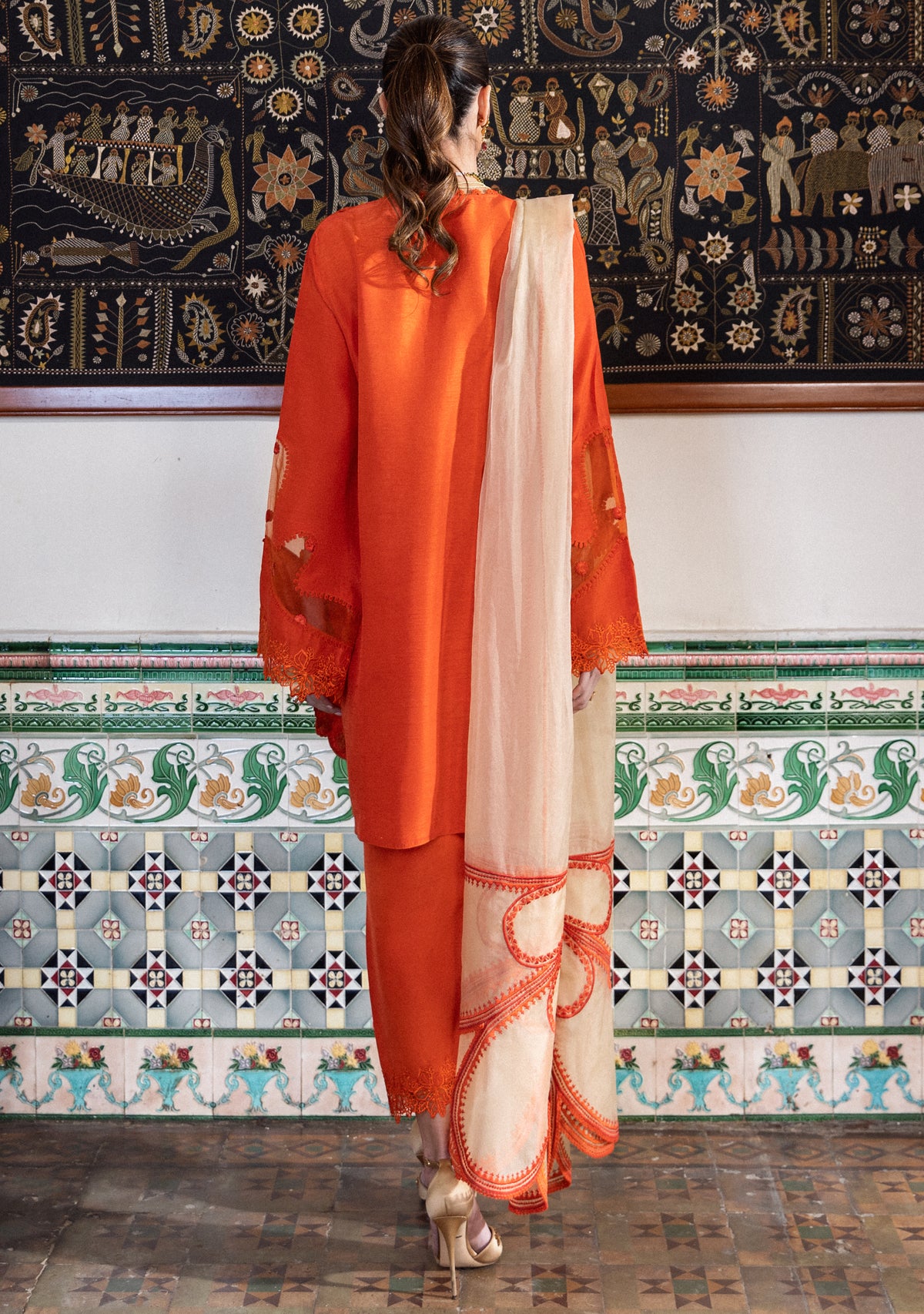 Dina Orange